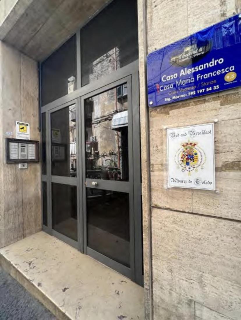 Alvarez De Toledo Bed & Breakfast Naples Exterior photo